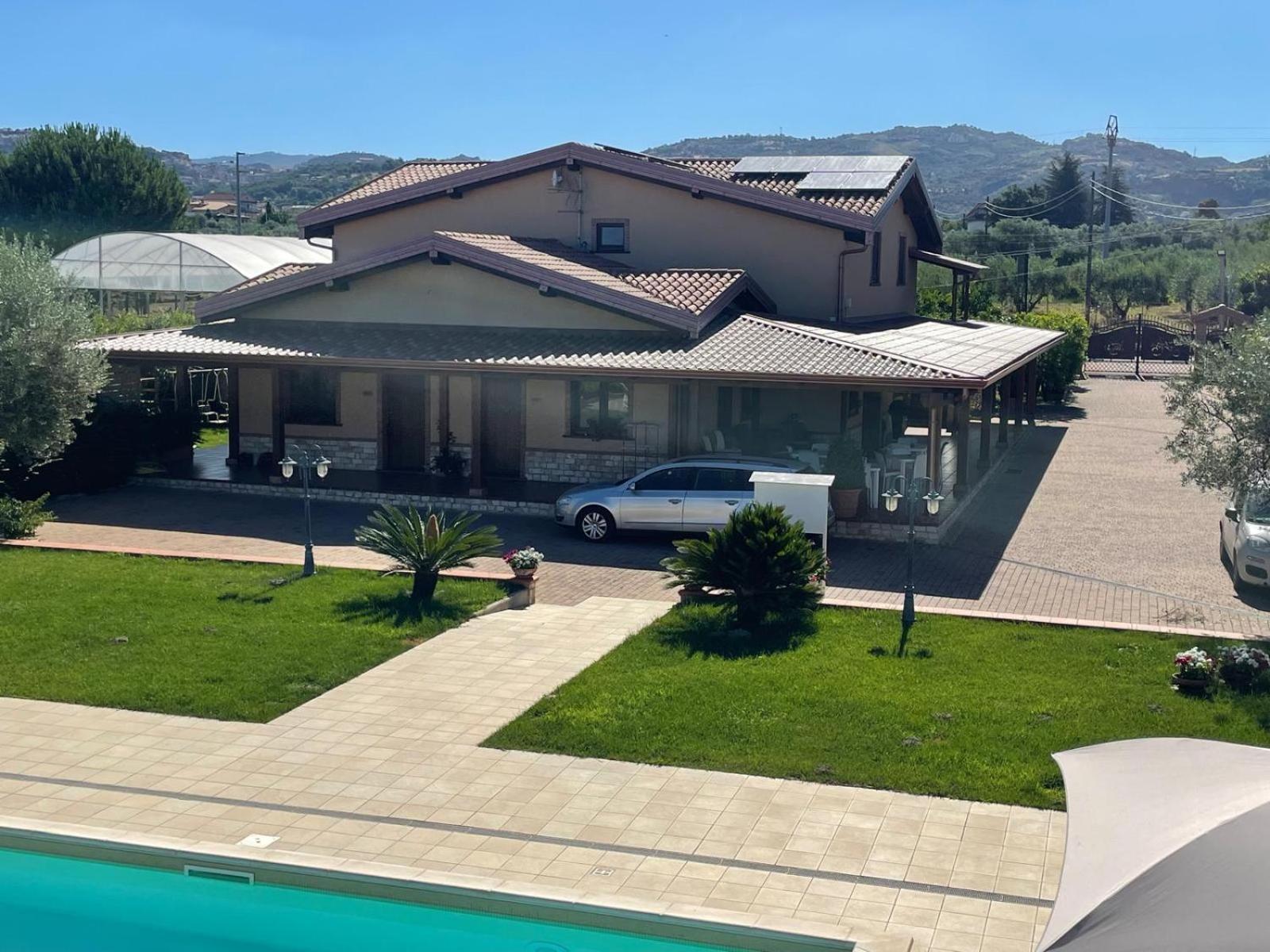 Agriturismo Albachiara Bisignano Екстер'єр фото